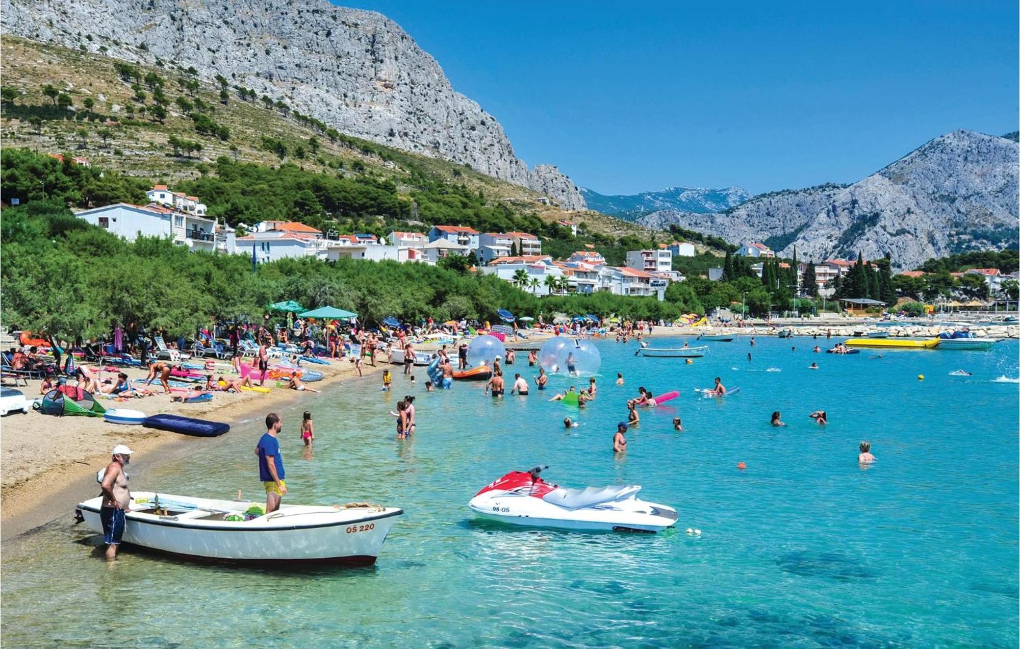 Gorgeous Apartment In Omis With House Sea View Omiš Exterior foto